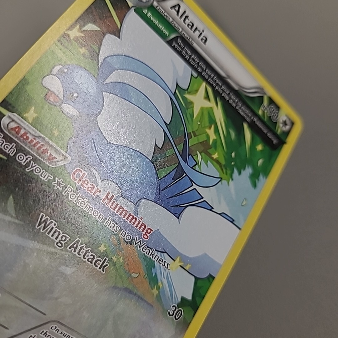 Altaria (74 Delta) 74/108 Roaring Skies 2015 Pokemon Card