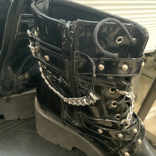 Botas de plataforma con cinturón de cadena TALA TALLA 8,5 - Imagen 6 de 11