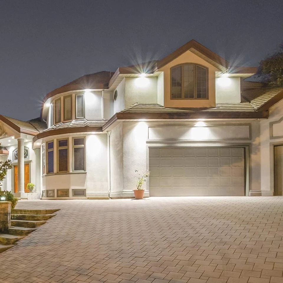 Floodlight Bulb LED PAR30 75W E26 Dimmable, FEIT ELECTRIC PAR30SDM/930CA (2-PK) - Image 4 of 4