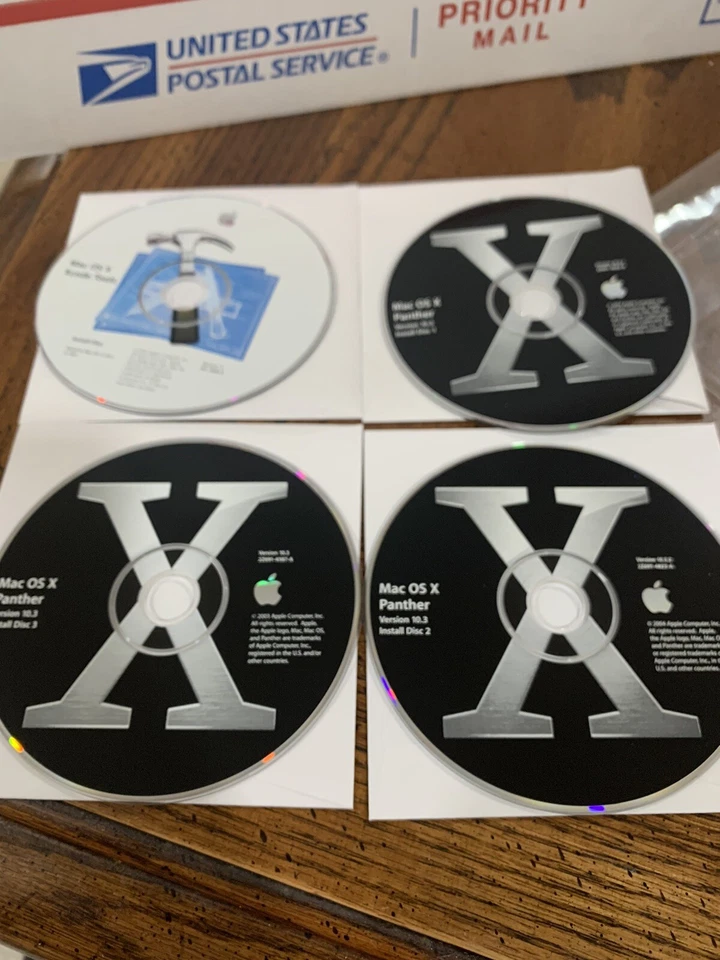Macintosh Mac OS X 10 Panther Software Discs in Original Box Installation 10.3 - Image 2 of 4