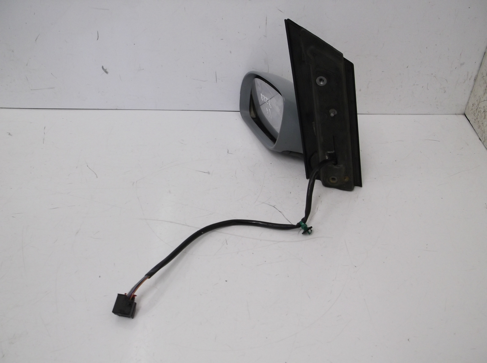 Volkswagen Touran Driver Side Wing Mirror E1010744 Black Lc9z for  