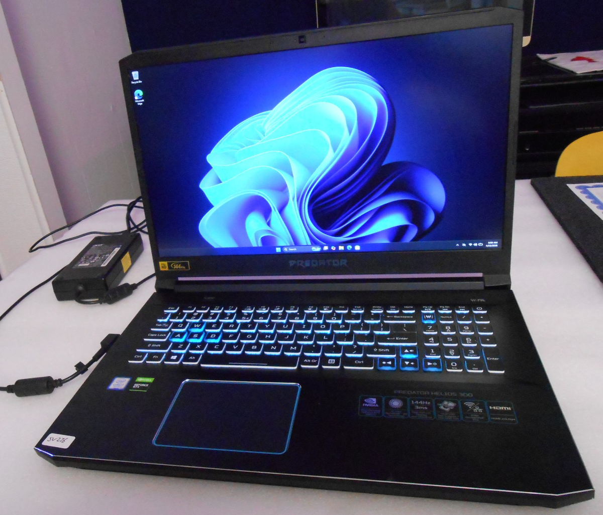 Acer Predator Helios 300 PH317-53 i7-9750H 16GB RAM 17.3