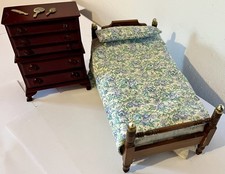 Vintage Dolls House Bedroom Furniture Bed Chest of Draws Accessories 1.12