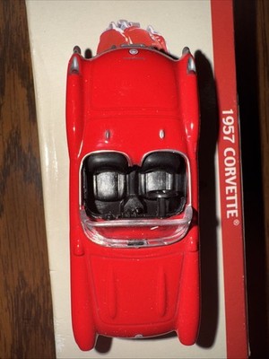 1957 Red Chevrolet Corvette Die-Cast Car 1/64 Scale Reader's Digest 2001 NIB