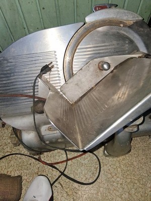 Berkel 909/1 Commercial  Meat Slicer (Pre-Owned)