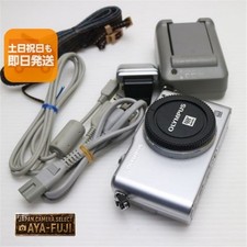 EX 3 OLYMPUS PEN Mini E-PM1 Mirrorless Digital Camera silver w/ Accessories