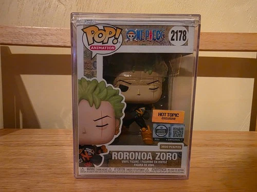 Funko Pop 2178 One Piece: Roronoa Zoro - Hot Topic Exclusive LE 3500