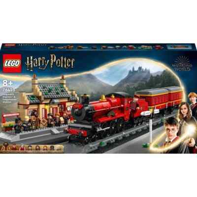 Lego Harry Potter Hogwarts Express Train with Minifigures SET 1,074 Pieces  UK UK