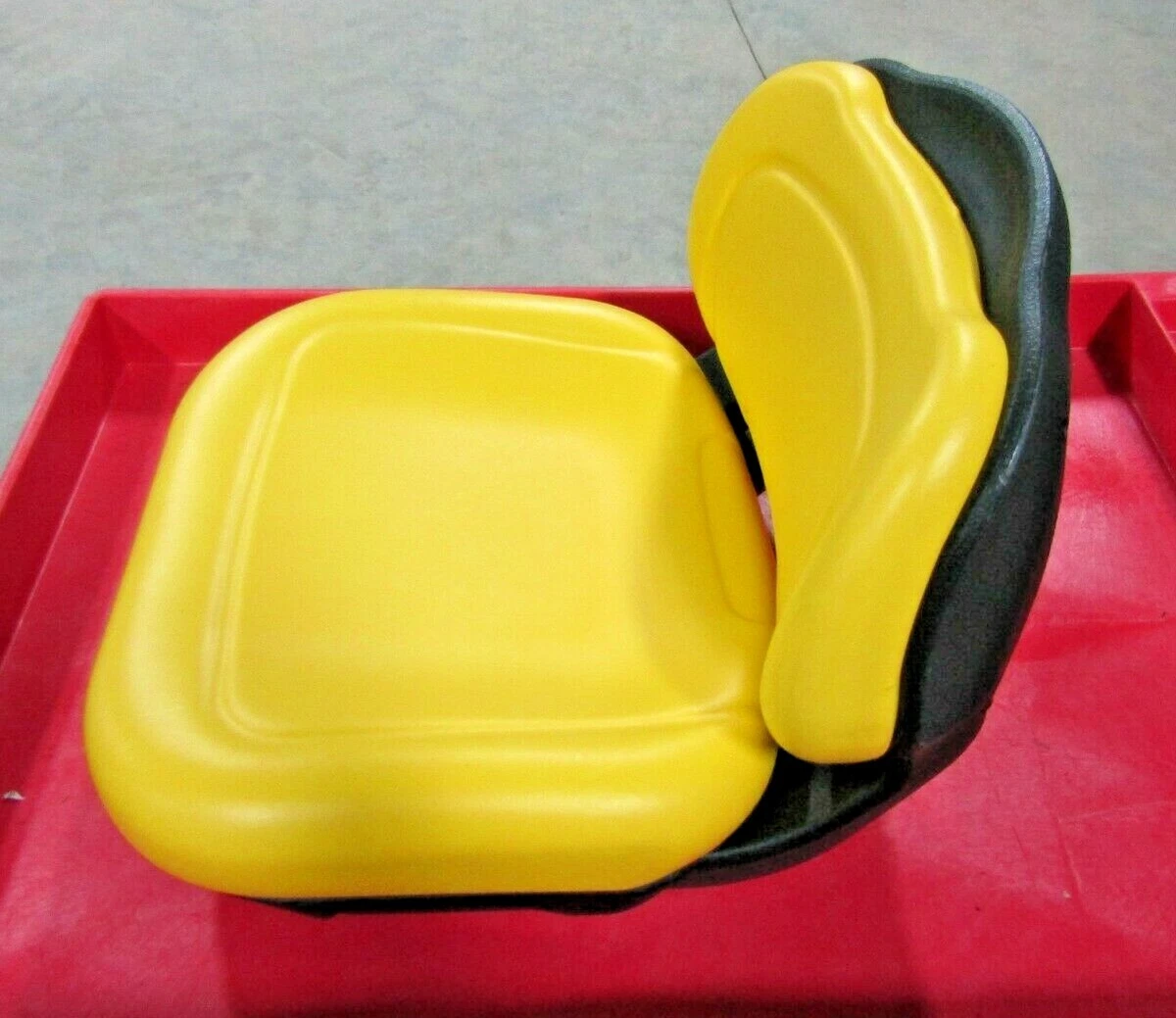 REPLACEMENT SEAT JOHN DEERE X300 X300R X304 X320 X324 X340