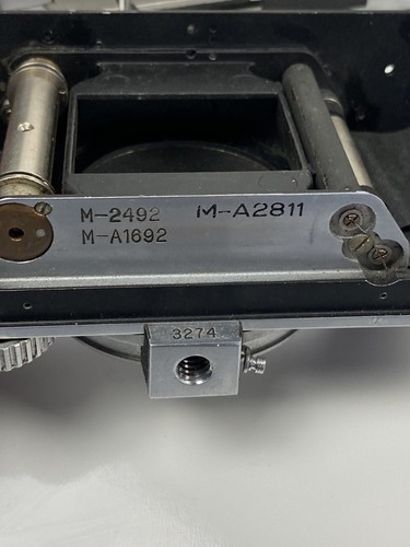 Rara fotocamera vintage Kodak Ektra 35 mm pellicola telemetro + Exa II: per parti di ricambio, così com'è. - Foto 19 di 24