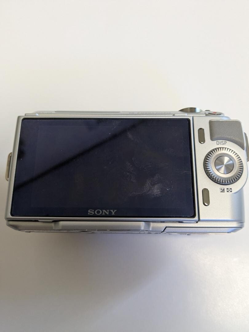 SONY α NEX-C3　SEL1855 Sony NEX-C3 Mirrorless Digital Camera + SEL1855 18-55mm Lens