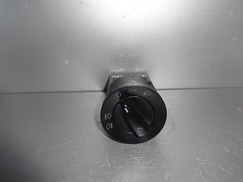 VW Polo 6KV Classic Lichtschalter Nebelscheinwerfer Lichtmodul 1C0941531A TRW