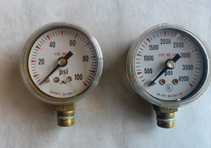 3/8" NPT. 0-4000psi cylinder pressure & 0-100psi working pressure gauges.