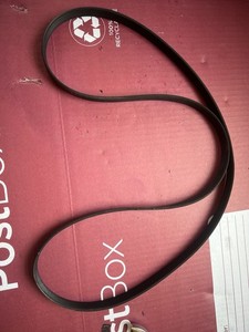 Hotpoint Waschmaschine Keilriemen guter Zustand J00655615