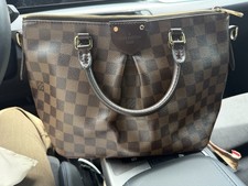 Authentic In Excellent Condition Louis Vuitto...