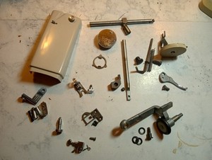 Vintage Singer 457 Sewing Machine Bundle Parts Lot