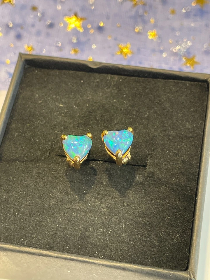 Ohrringe schimmernd ozeanblau 6 mm Opal Herzform in Gold Neu in OVP - Bild 4 von 4