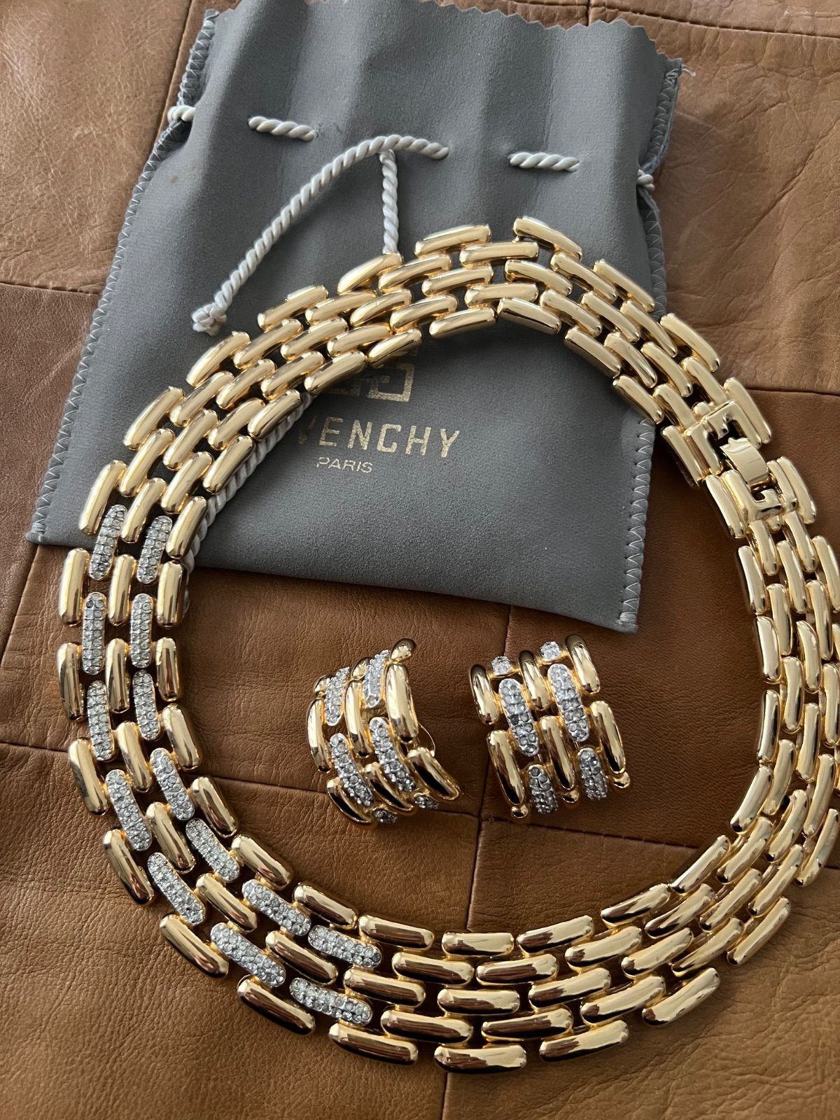 Givenchy Necklace Earrings Set Vintage Gorgeous - neck 34 cm fit - Japan