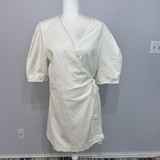 Everlane Dress Women's 10 Bone Seersucker Wrap V Neck Balloon Sleeve Mini