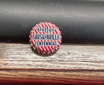 UNUSED DUFFS CENTENNIAL SARSAPARILLA SODA POP BEVERAGE CORK BOTTLE CAP / CROWN