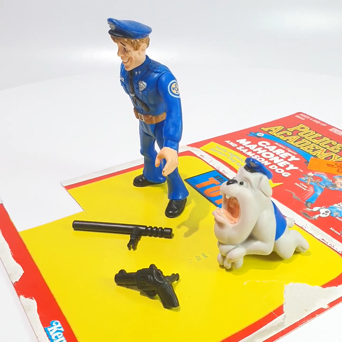 Police Academy CAREY MAHONEY figure & SAMSON dog + CARD COMPLETE