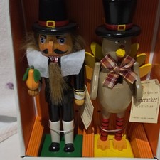 Set of 2 Multicolor Wood Thanksgiving Nutcrac...