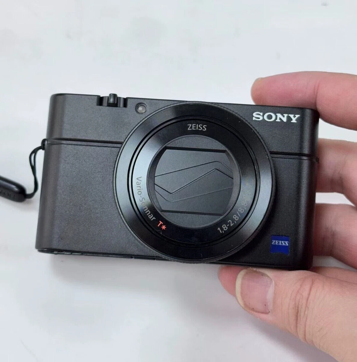Sony Cyber-shot DSC-RX100 IV 20-29.9MP Digital Cameras for Sale