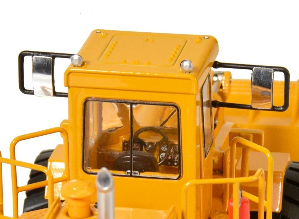 Caterpillar 988B Loader - 1/48 - CCM - Diecast - 500 Made - Brand New 2021 - Image 2 of 4