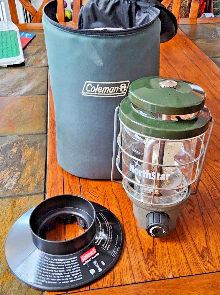 Green Coleman NorthStar Propane Camping Lantern Model 2500 w/ Soft Storage Case
