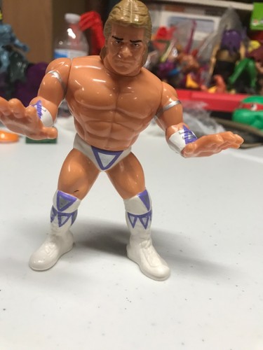 WWF Hasbro Lex Luger narcissists series 8 red card...