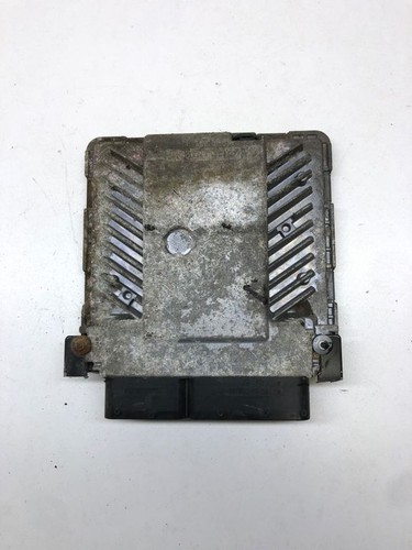 Volkswagen Passat B6 2007 03G906018CE Motorsteuergerät Modul ECU DRA81236