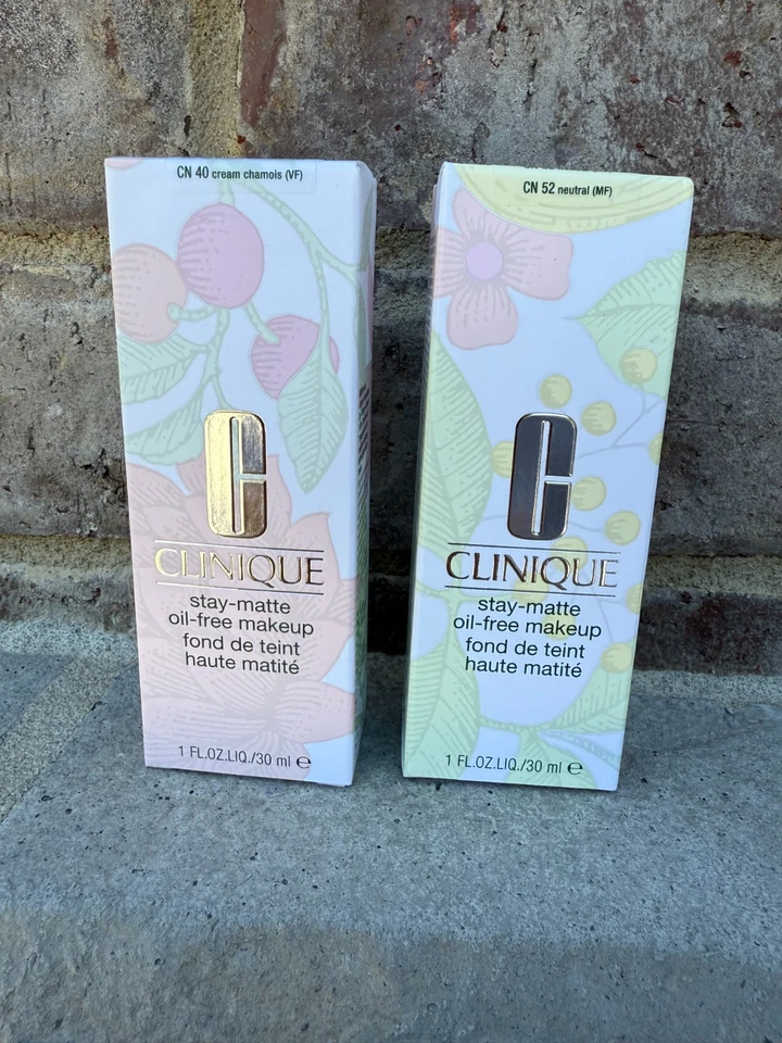 Base de maquillaje sin aceite Clinique Stay-matte• 1 oz/30 ml🩷Elige tu tono •NUEVA EN CAJA Foto 3 de 4