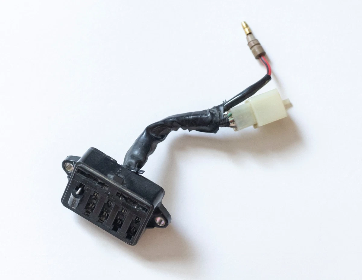 HONDA OEM NX650 DOMINATOR Fuse Box Block - Fits 1996-2003 38200-MW2-901 *RARE*