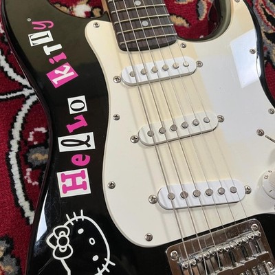 Squier Hello Kitty Mini Stratocaster Black Vintage Rare Guitar Y2K
