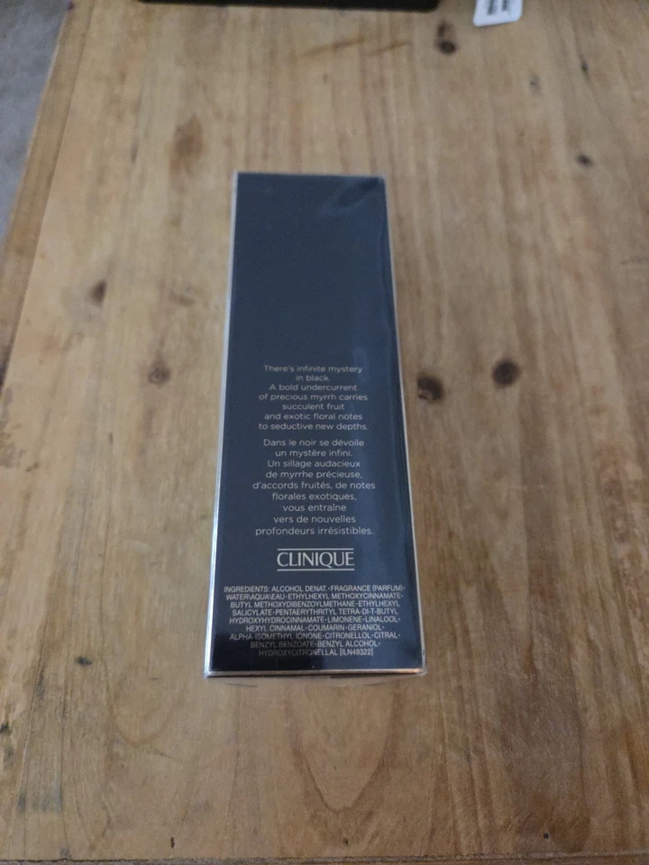 Clinique Aromatics in Black Eau de Parfum 3,4 fl. oz / 100 ml nuevo en caja sellada Foto 2 de 2