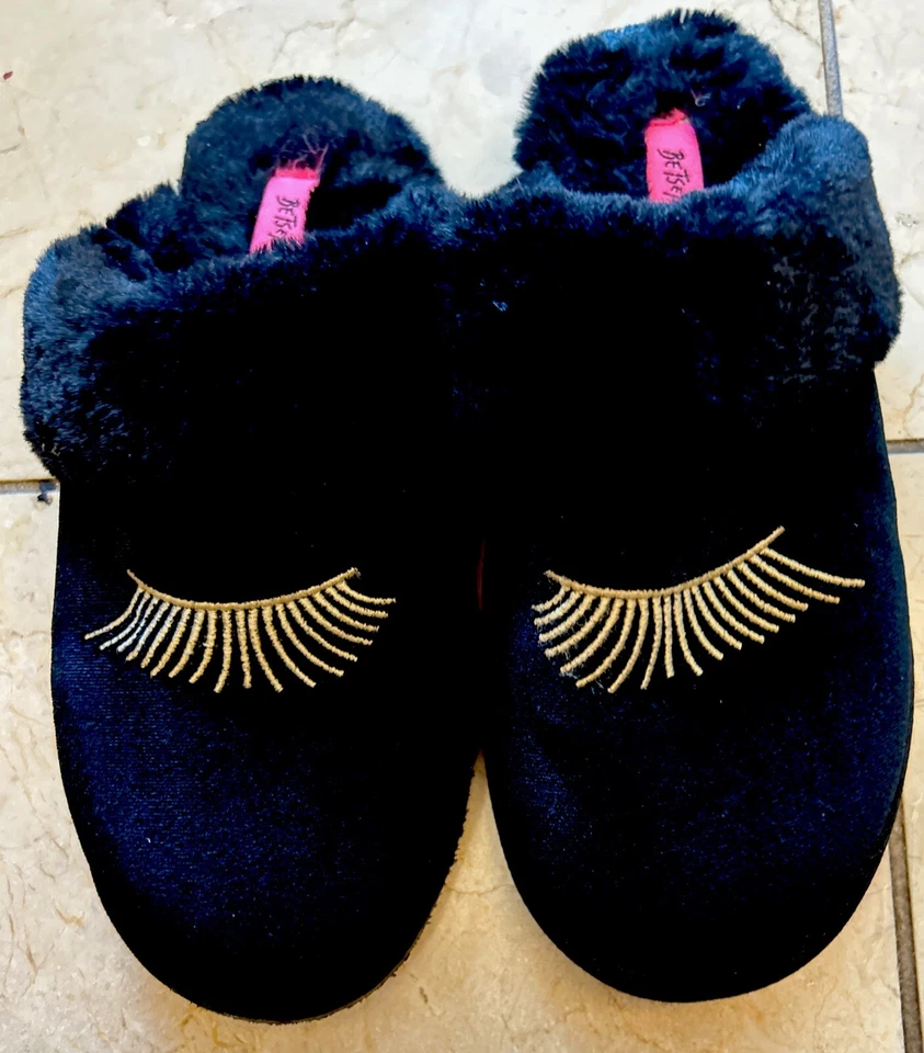 BETSEY JOHNSON “Lash” Talla Zapatilla deslizante de terciopelo negro 7/8 suela antideslizante con ribete sintético Foto 2 de 4