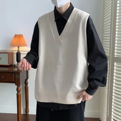 Herren Gestrickt Weste Pullover V Ausschnitt Ärmellos Pullover Preppy - Bild 1 von 4