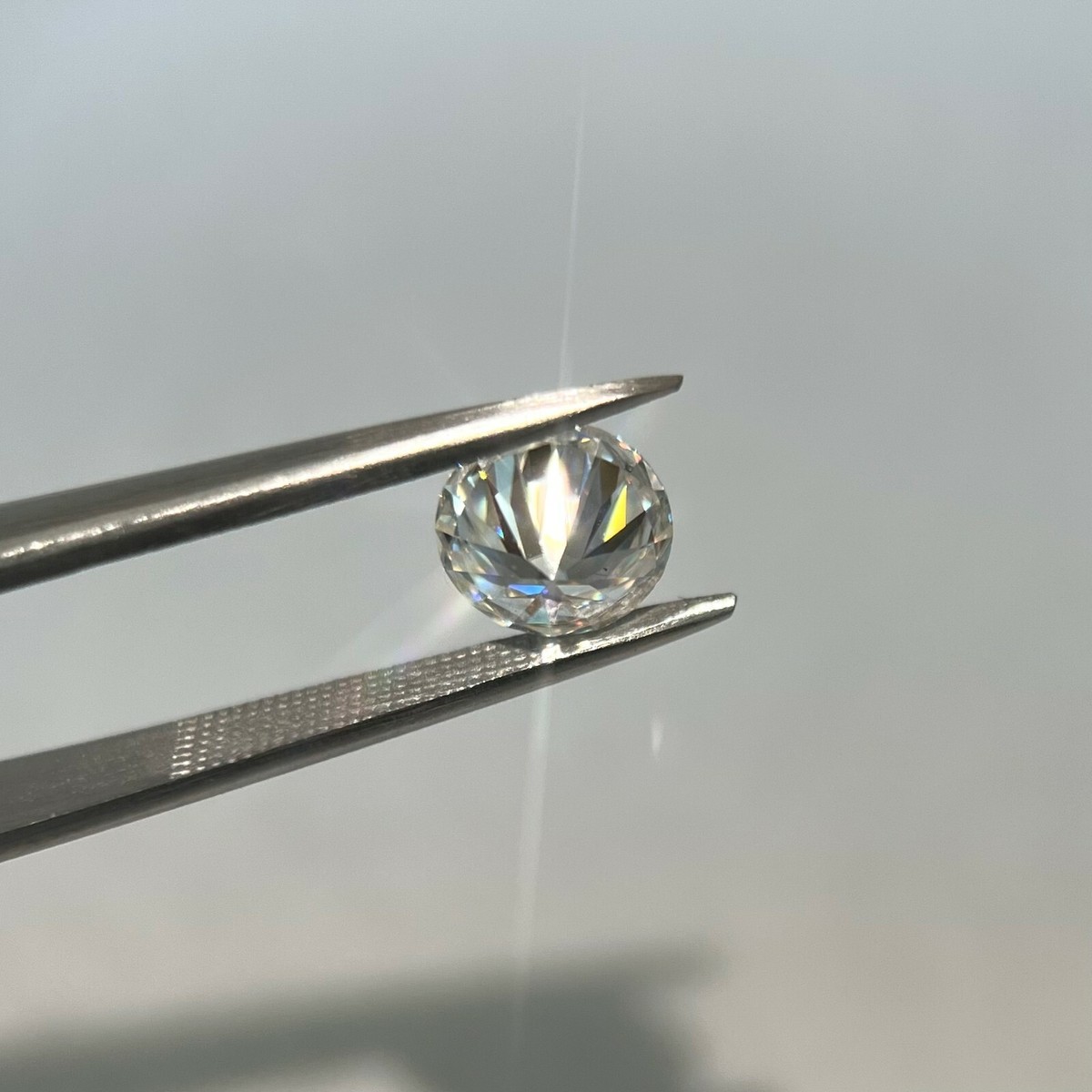 Diamant Moissanite 2 Carats 8 Mm - Qualité D VVS1 - Certificat GRA - Taille Ronde - Neuf Avec étiquettes