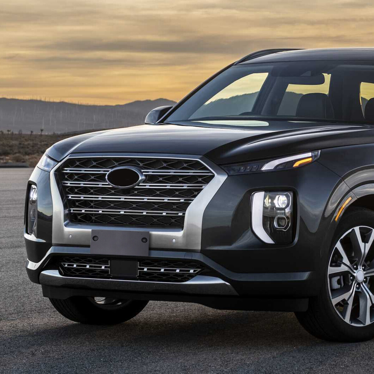 Front Bumper License Plate Holder Mounting Bracket for 2021 Hyundai