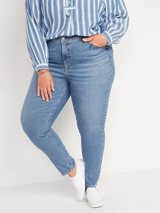 Old navy plus hotsell size boyfriend jeans