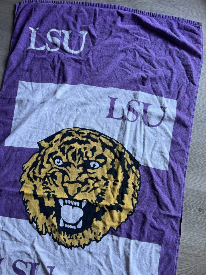 TOALHA DE PRAIA VINTAGE LSU TIGERS ANOS 80/90 USADA - Imagem 3 de 4