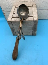 Vintage Gilchrist’s No. 31 Ice Cream Scoop w/ Wood Handle