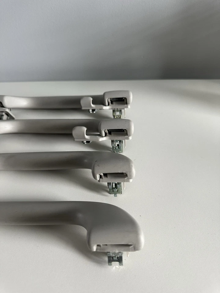 Juego de 4 manijas de agarre de techo Forester 2012-2016 Subaru Impreza, Crosstrek, OEM Foto 2 de 4