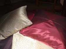 5 neue moderne Sofakissen-/ Zierkissenhüllen 40x40 cm pflegeleicht Schweiz top