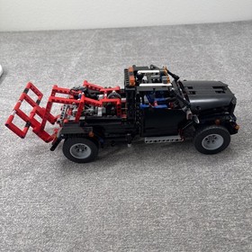 LEGO Technic 9395 + 8293 Pick-Up Tow Truck With Motorized Winch / Tow Lift READ!