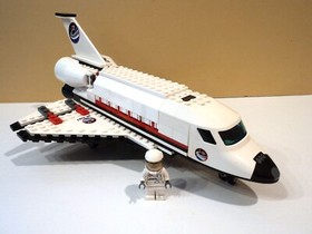 LEGO - CITY - SPACE SHUTTLE - 3367 - Includes Minifig - 2 Helmets