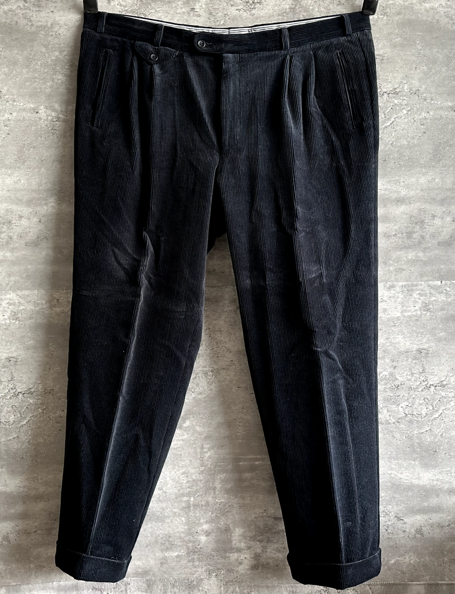 Vintage 1980s Dehnbund Black Pleated Corduroy Pants Size 44 x 31