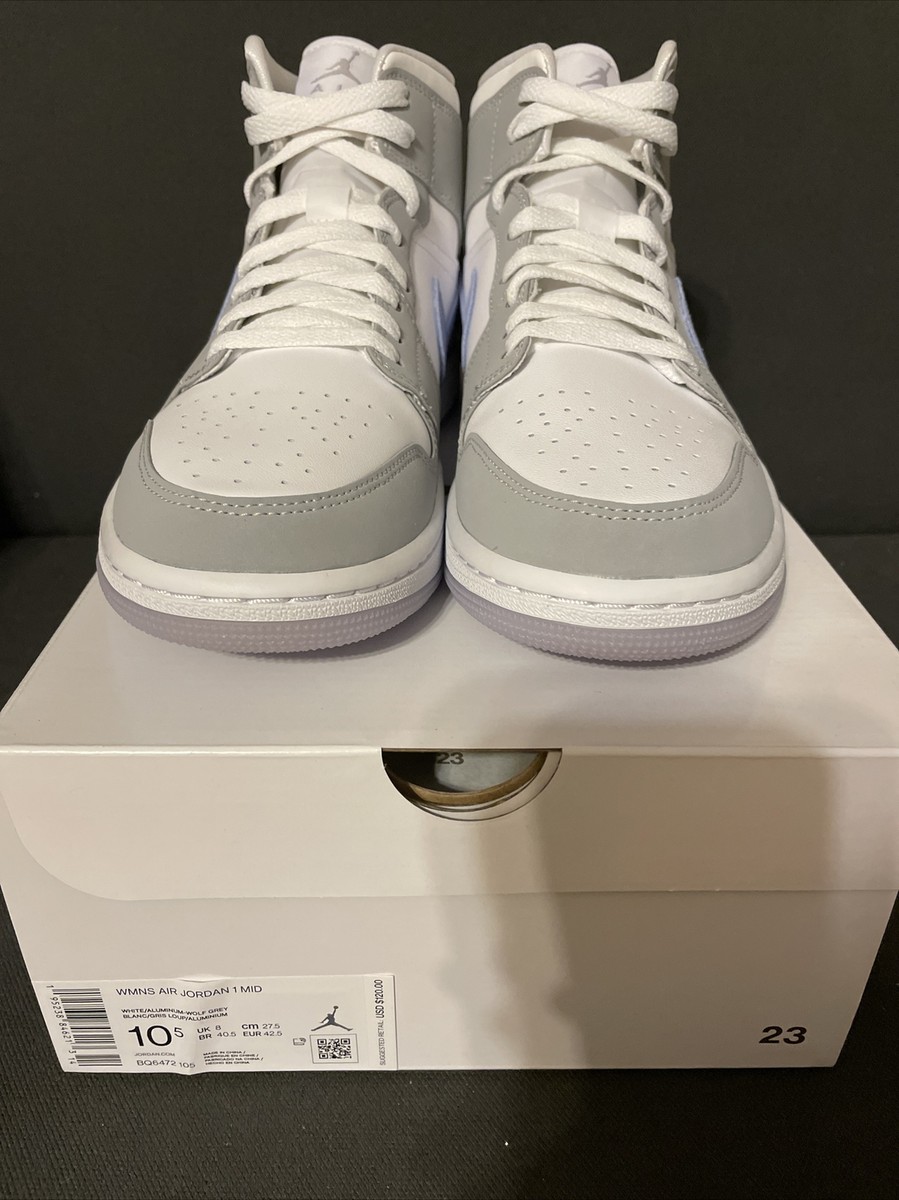 Nike Air Jordan 1 Mid Wolf Grey Aluminum (W) Size 10.5W / 9M Nike Air Jordan 1 Mid Wolf Grey Aluminum (W) Size 10.5W / 9M