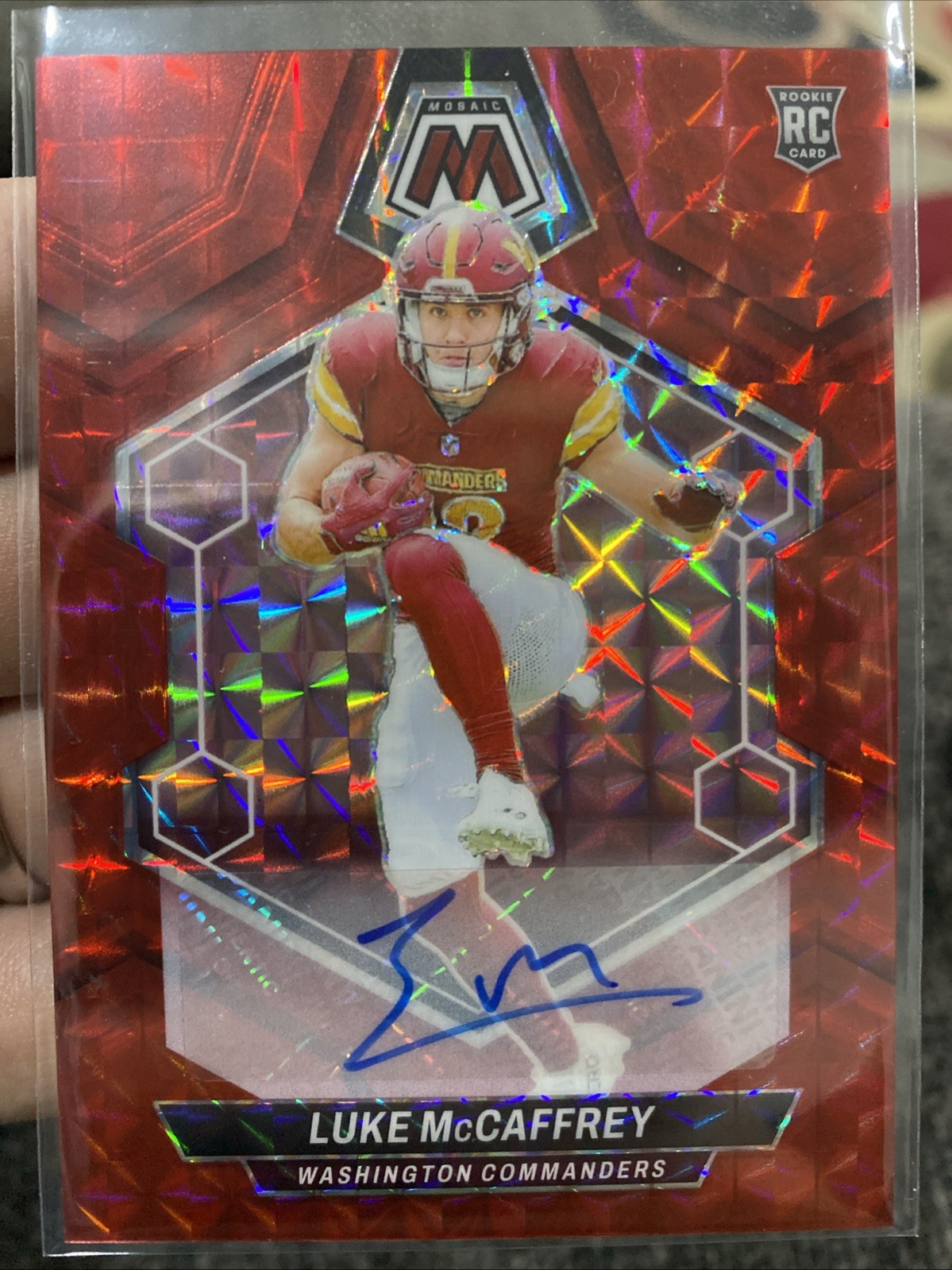 2024 Panini Mosaic Luke McCaffrey Rookie Auto Red Prizm /199 Commanders 🔥💎🏈