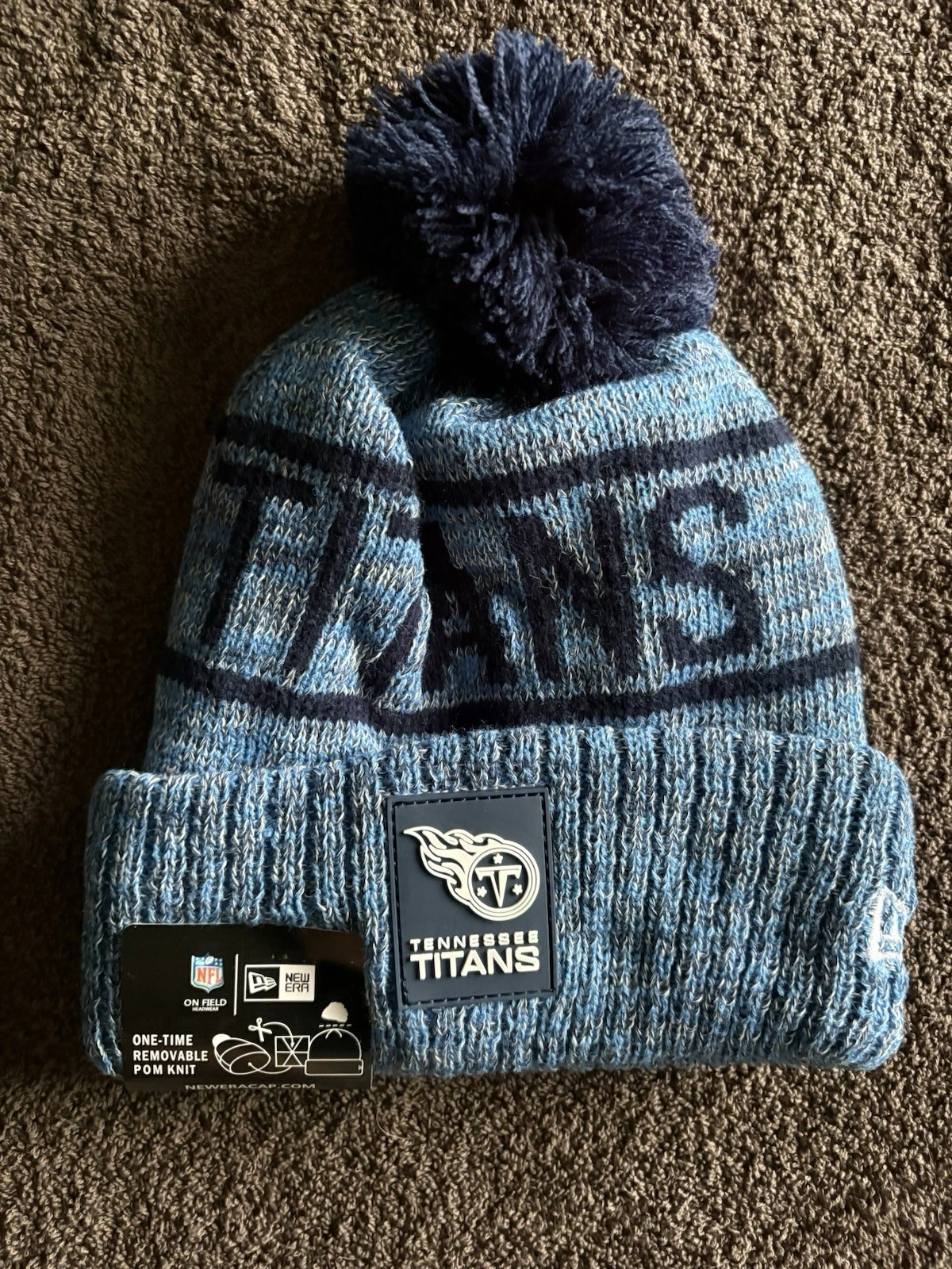 Tennessee Titans NFL Bobble Beanie Multicoloured & Team Logo & With Tags on